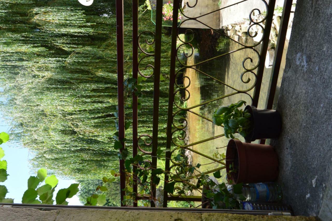 Le Moulin De Bassac Bed & Breakfast Exterior photo